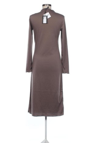 Kleid Pieces, Größe M, Farbe Braun, Preis 51,99 €