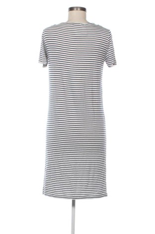 Kleid Pieces, Größe M, Farbe Mehrfarbig, Preis 17,99 €