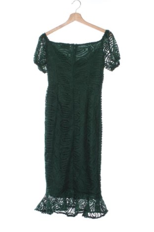 Kleid Pretty Little Thing, Größe M, Farbe Grün, Preis 30,00 €