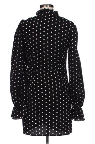 Šaty  Pretty Little Thing, Velikost S, Barva Vícebarevné, Cena  566,00 Kč