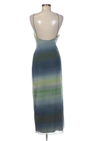 Kleid Pull&Bear, Größe M, Farbe Mehrfarbig, Preis 41,99 €