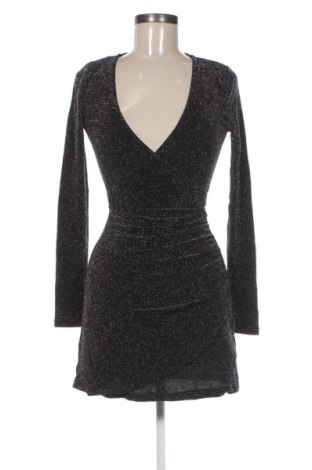 Sukienka Pull&Bear, Rozmiar S, Kolor Czarny, Cena 250,99 zł