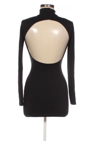 Рокля Pull&Bear, Размер S, Цвят Черен, Цена 19,95 €