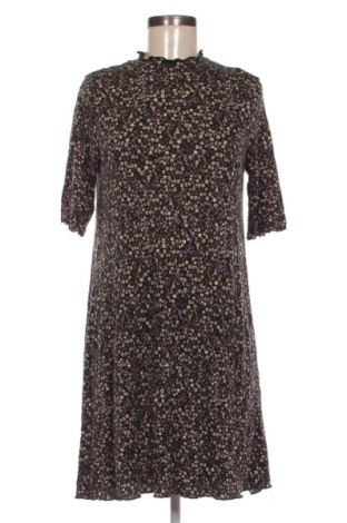 Рокля Pull&Bear, Размер M, Цвят Многоцветен, Цена 20,45 €