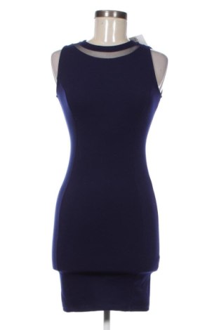 Sukienka Pull&Bear, Rozmiar S, Kolor Niebieski, Cena 156,99 zł