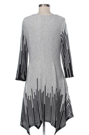 Kleid Quiz, Größe M, Farbe Mehrfarbig, Preis 24,45 €