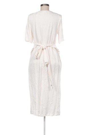 Φόρεμα Reserved, Μέγεθος L, Χρώμα Λευκό, Τιμή 19,94 €