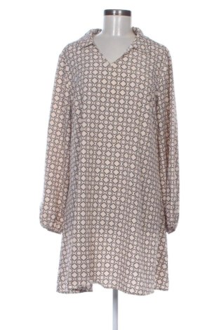 Šaty  SHEIN, Veľkosť XL, Farba Viacfarebná, Cena  12,00 €