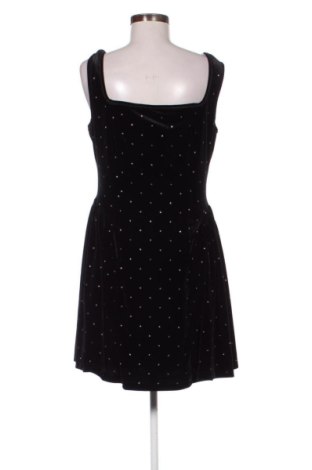 Kleid SHEIN, Größe M, Farbe Schwarz, Preis 6,00 €