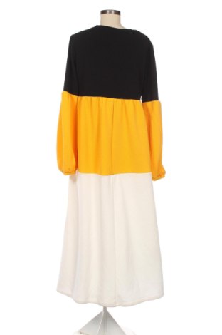 Рокля SHEIN, Размер XL, Цвят Многоцветен, Цена 20,45 €