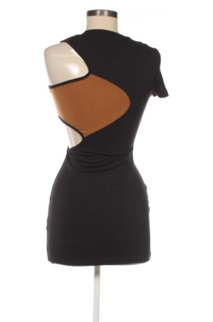 Рокля SHEIN, Размер XS, Цвят Черен, Цена 11,54 €