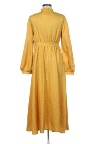 Рокля SHEIN, Размер M, Цвят Жълт, Цена 19,97 €