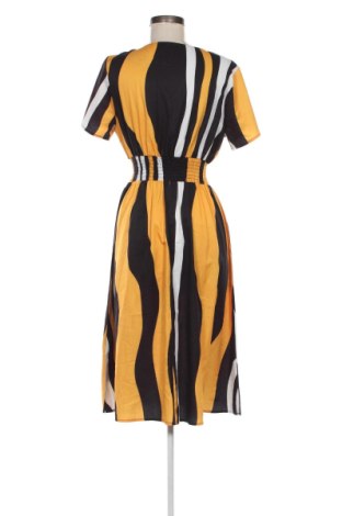 Rochie SHEIN, Mărime M, Culoare Multicolor, Preț 123,99 Lei