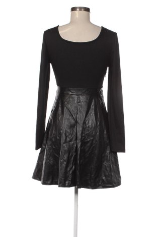Rochie SHEIN, Mărime M, Culoare Negru, Preț 123,99 Lei