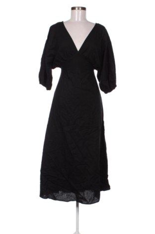 Kleid ST MRLO, Größe M, Farbe Schwarz, Preis 127,99 €