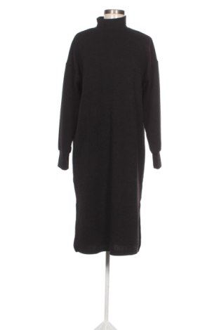 Рокля Sinsay, Размер L, Цвят Черен, Цена 12,00 €