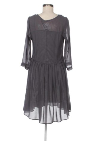 Šaty  Sisley, Veľkosť S, Farba Sivá, Cena  49,95 €