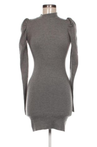 Rochie Stradivarius, Mărime XS, Culoare Gri, Preț 196,99 Lei