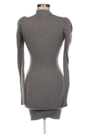 Rochie Stradivarius, Mărime XS, Culoare Gri, Preț 196,99 Lei