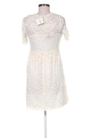 Ruha Stradivarius, Méret L, Szín Ekrü
, Ár 8 264 Ft