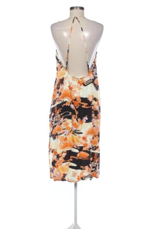 Рокля Superdry, Размер L, Цвят Многоцветен, Цена 28,00 €