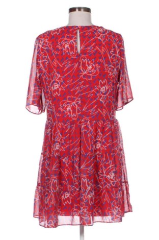 Kleid Trendyol, Größe M, Farbe Mehrfarbig, Preis 19,18 €