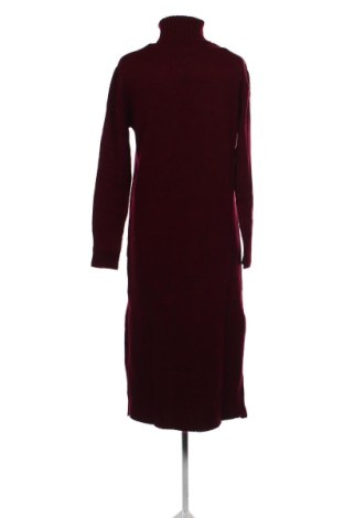 Šaty  Trendyol, Veľkosť S, Farba Červená, Cena  55,24 €