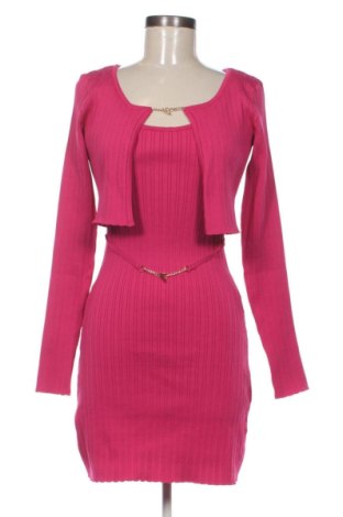 Kleid Twist, Größe M, Farbe Rosa, Preis 33,99 €