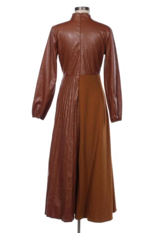 Rochie Unbranded, Mărime M, Culoare Maro, Preț 123,99 Lei