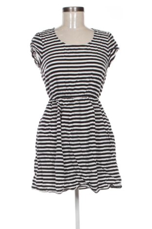 Kleid Unbranded, Größe M, Farbe Mehrfarbig, Preis 8,00 €