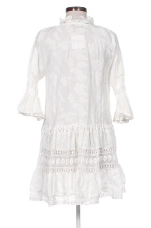 Sukienka PNK casual, Rozmiar M, Kolor Biały, Cena 562,64 zł