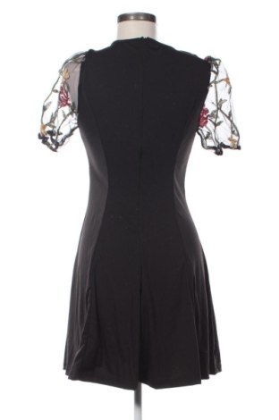 Ruha Unbranded, Méret M, Szín Fekete, Ár 10 049 Ft