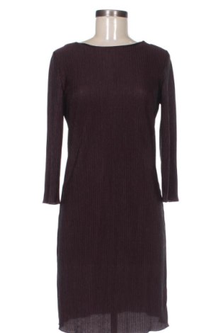 Sukienka Unbranded, Rozmiar M, Kolor Czerwony, Cena 107,17 zł