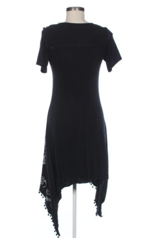 Ruha Unbranded, Méret M, Szín Sokszínű, Ár 8 264 Ft