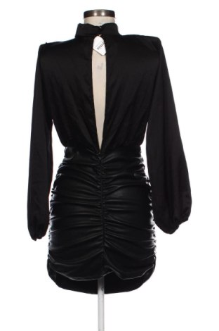 Rochie Unbranded, Mărime S, Culoare Negru, Preț 104,00 Lei