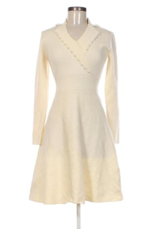 Рокля Unbranded, Размер S, Цвят Екрю, Цена 20,45 €