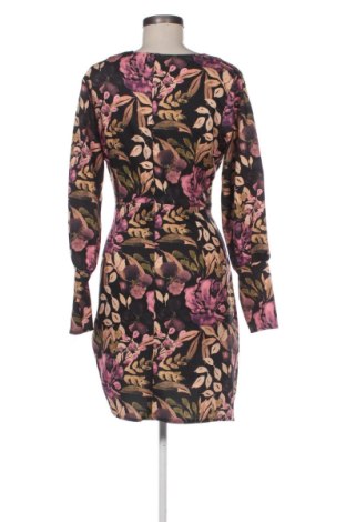 Sukienka Unbranded, Rozmiar M, Kolor Kolorowy, Cena 107,00 zł