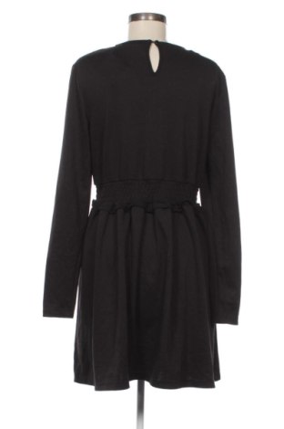 Šaty  VILA, Veľkosť M, Farba Čierna, Cena  16,95 €