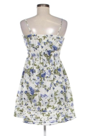 Ruha VILA, Méret M, Szín Sokszínű, Ár 5 785 Ft