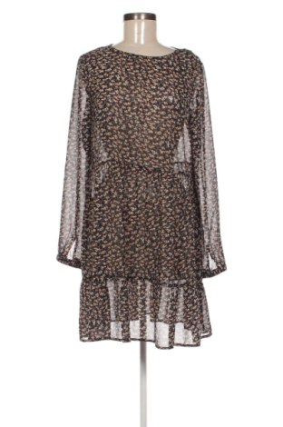 Ruha VILA, Méret M, Szín Sokszínű, Ár 6 989 Ft