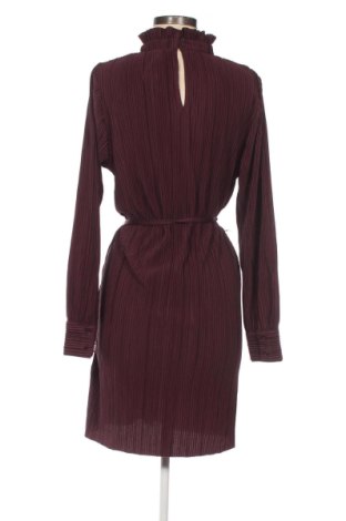 Φόρεμα Vero Moda, Μέγεθος L, Χρώμα Κόκκινο, Τιμή 37,99 €