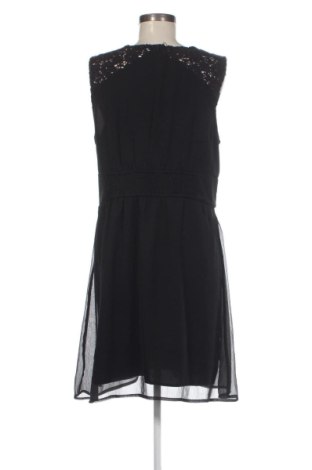 Рокля Vero Moda, Размер L, Цвят Черен, Цена 14,00 €