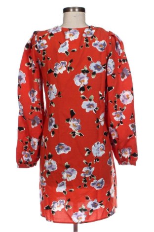 Рокля Vero Moda, Размер S, Цвят Многоцветен, Цена 22,49 €