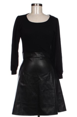 Sukienka Vibe, Rozmiar S, Kolor Czarny, Cena 107,17 zł