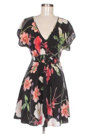 Šaty  Warehouse, Velikost M, Barva Vícebarevné, Cena  438,00 Kč