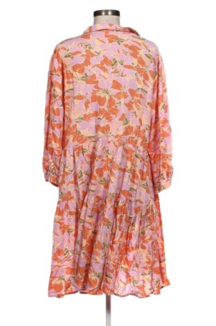 Рокля Y.A.S, Размер XL, Цвят Многоцветен, Цена 113,17 €