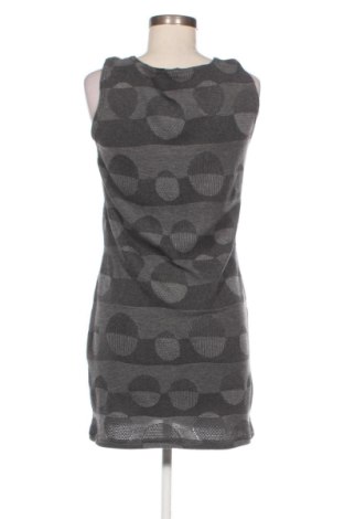 Рокля Yest, Размер M, Цвят Многоцветен, Цена 7,00 €