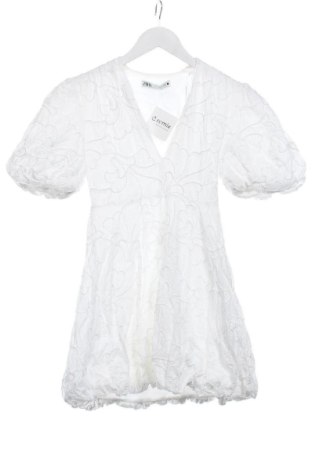 Рокля Zara, Размер XS, Цвят Бял, Цена 16,69 €