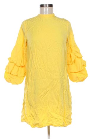 Kleid Zara, Größe S, Farbe Gelb, Preis 14,00 €