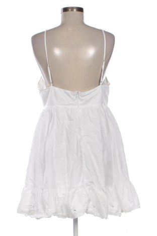 Rochie Zara, Mărime XL, Culoare Alb, Preț 72,99 Lei